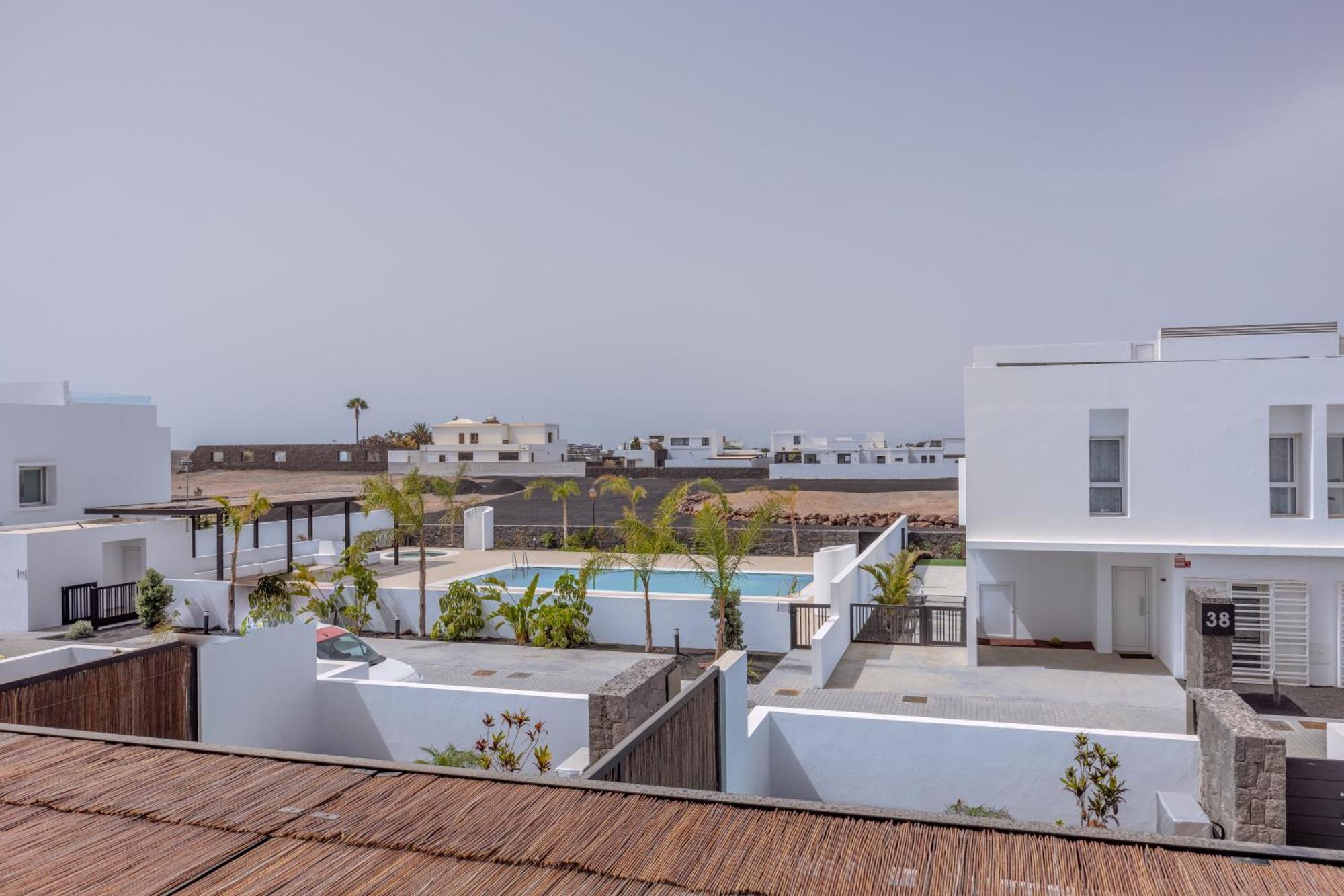 Serena Holiday Homes By Livvo Playa Blanca  Bagian luar foto