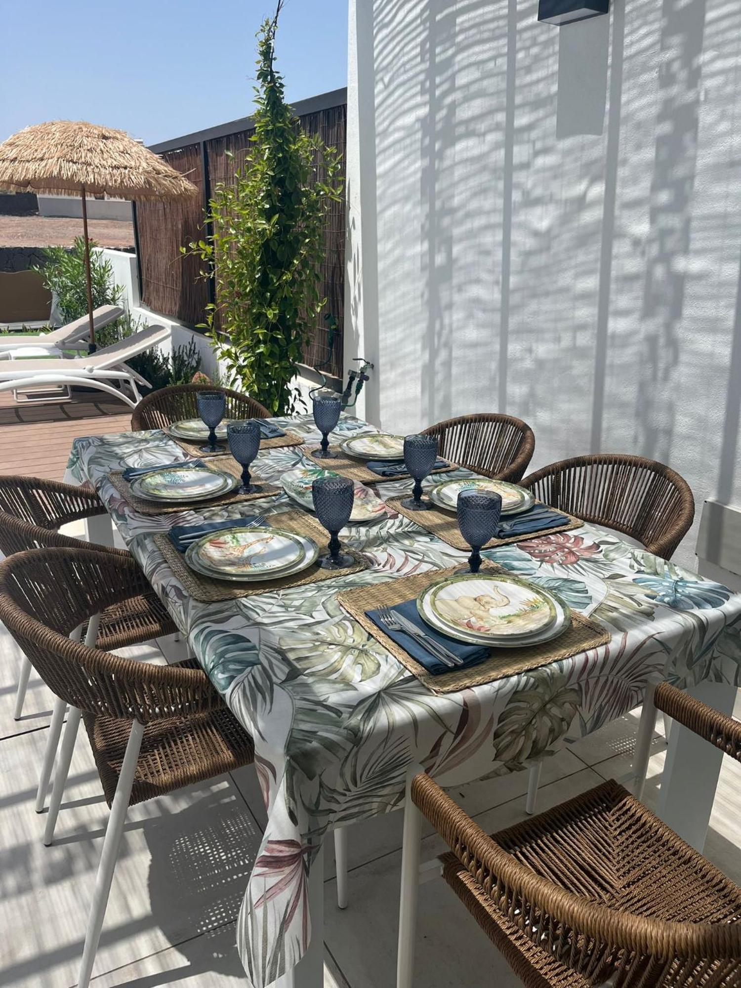 Serena Holiday Homes By Livvo Playa Blanca  Bagian luar foto