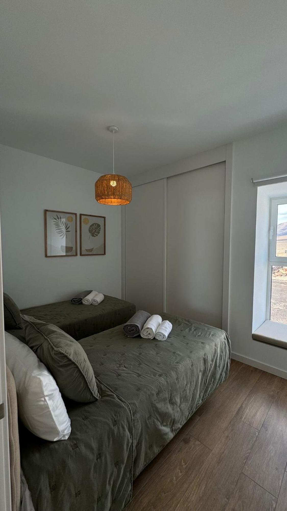 Serena Holiday Homes By Livvo Playa Blanca  Bagian luar foto