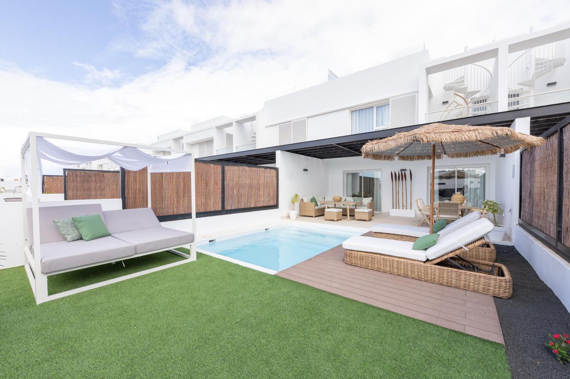 Serena Holiday Homes By Livvo Playa Blanca  Bagian luar foto