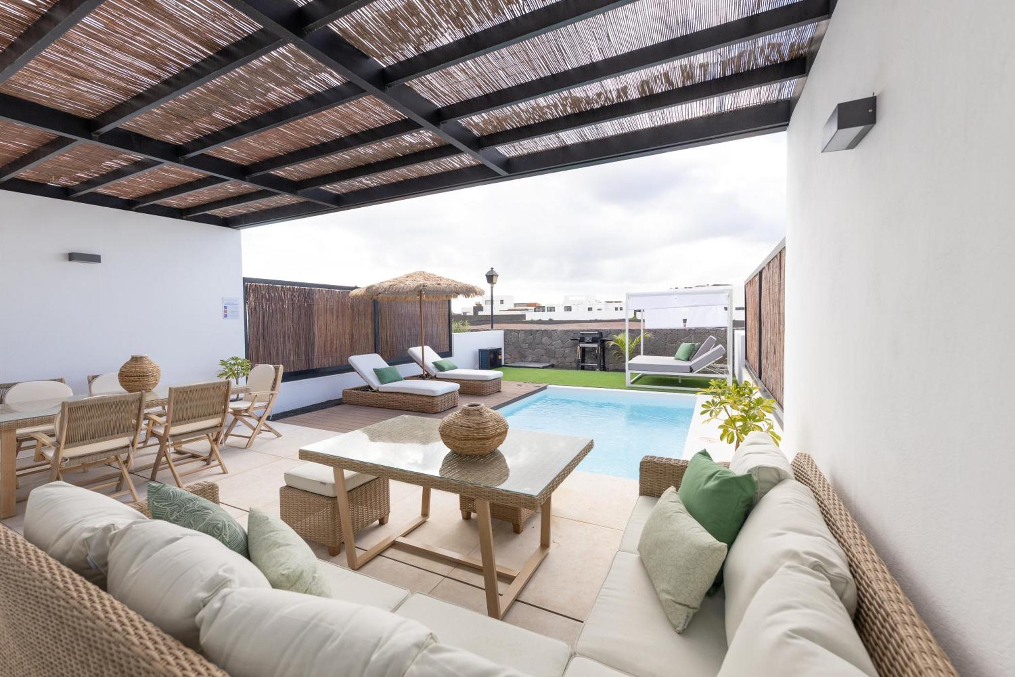 Serena Holiday Homes By Livvo Playa Blanca  Bagian luar foto