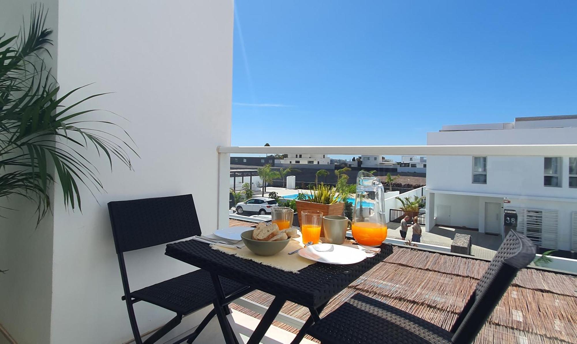 Serena Holiday Homes By Livvo Playa Blanca  Bagian luar foto