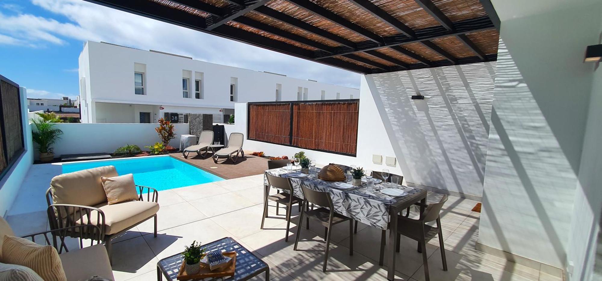 Serena Holiday Homes By Livvo Playa Blanca  Bagian luar foto